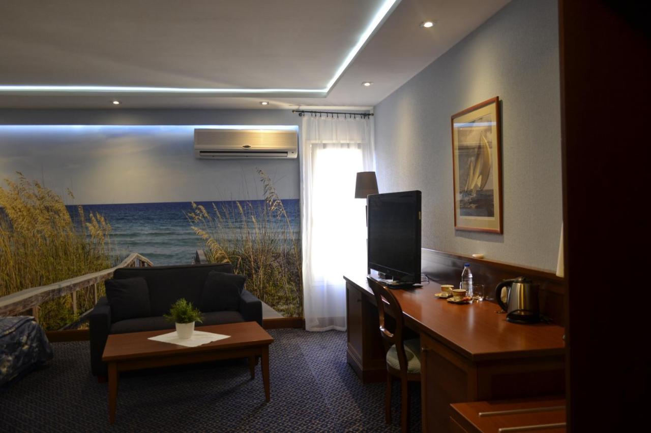 Zajazd Restauracja Paradise Czaplinek Luaran gambar